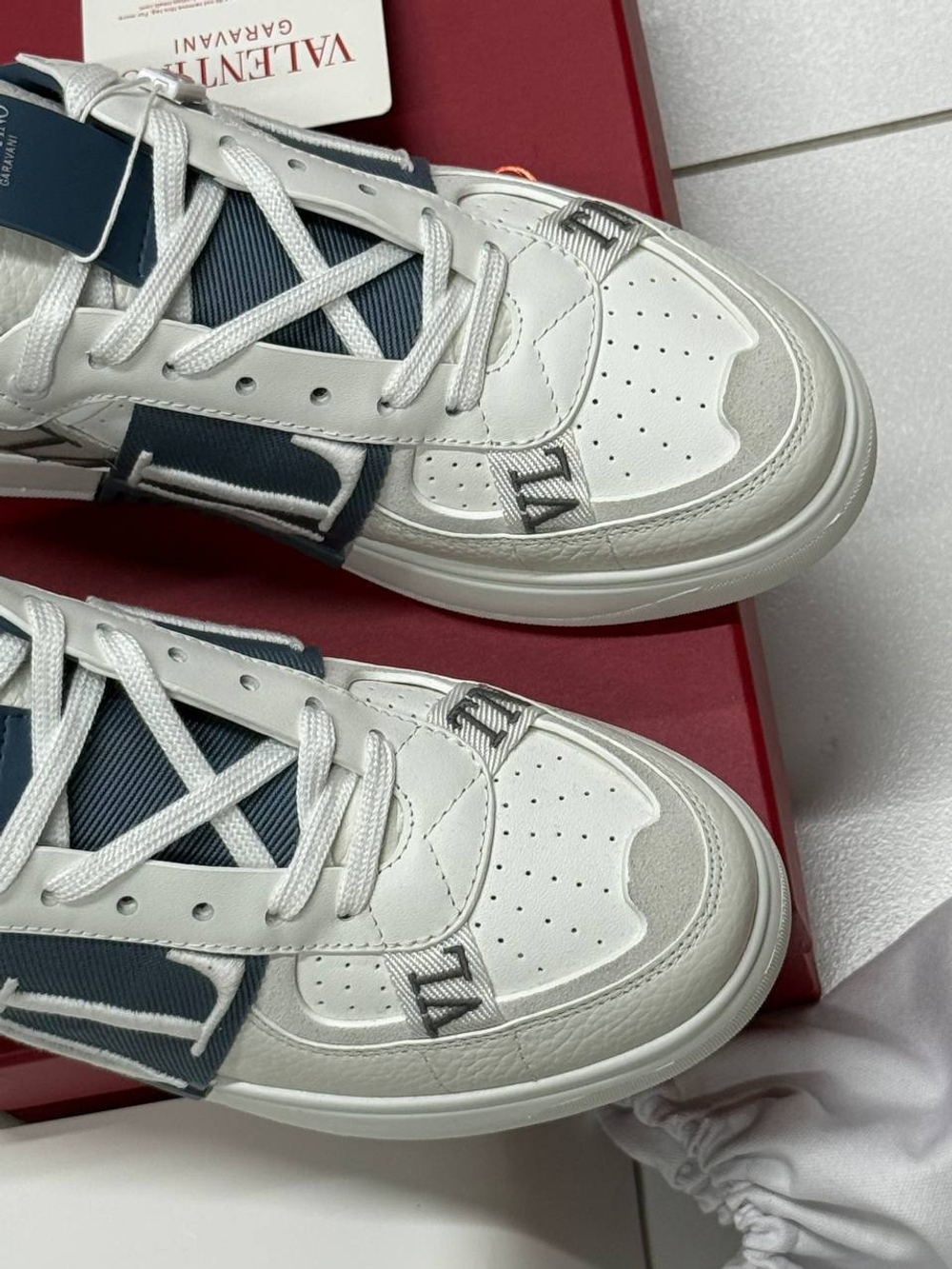 Кеды Valentino