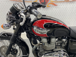 Triumph Bonneville T100 2007