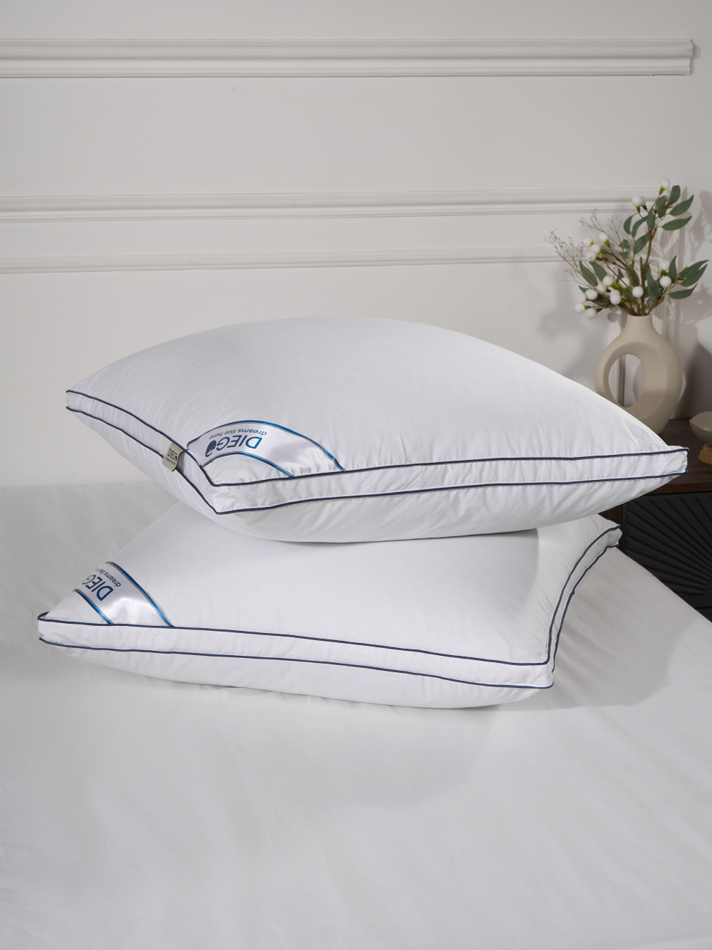 Подушка пуховая Safisa 70х70