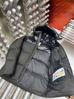 Пуховик Moncler
