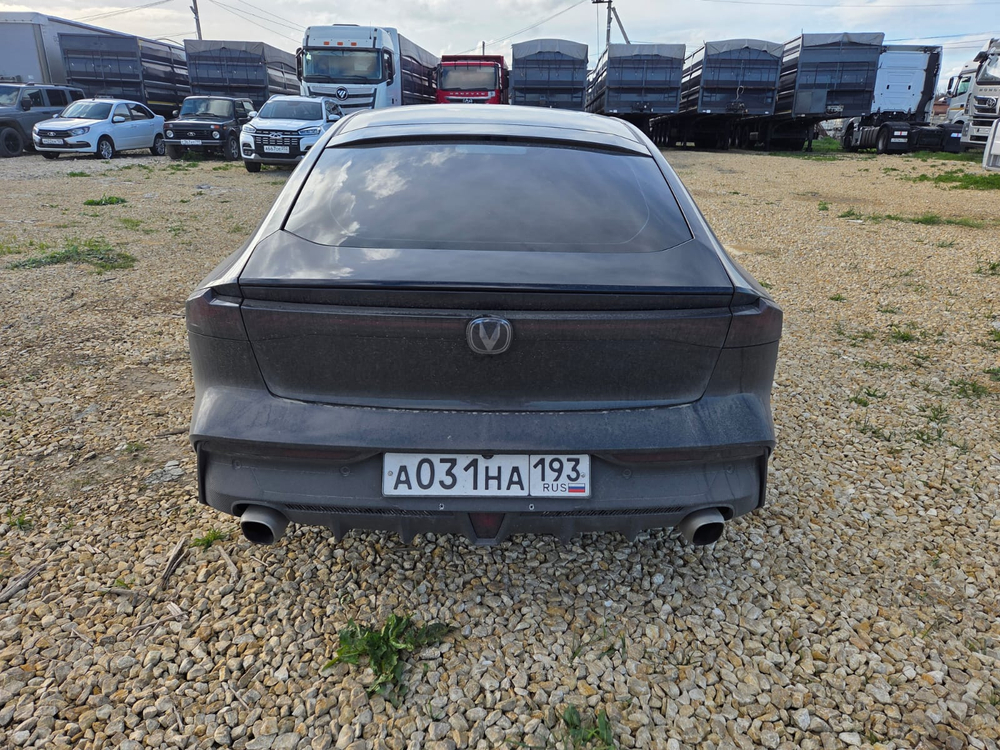 Changan UNI-V 1.5 AT DLX