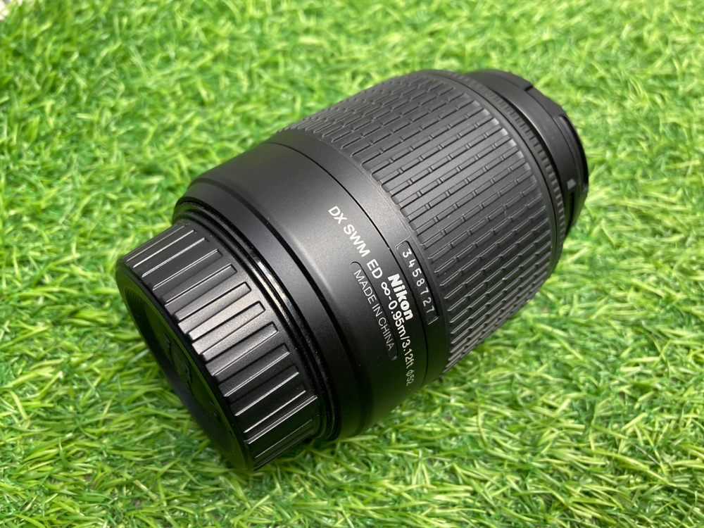 Nikon 55-200mm 4-5.6G AF-S DX ED