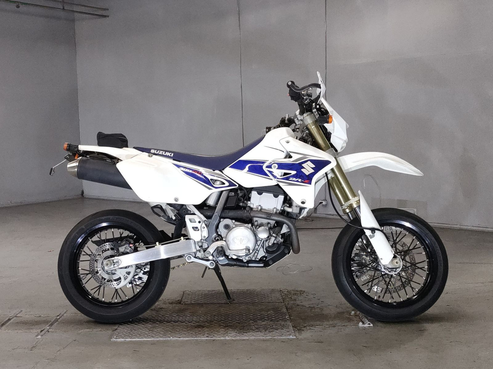 Suzuki DR-Z400SM