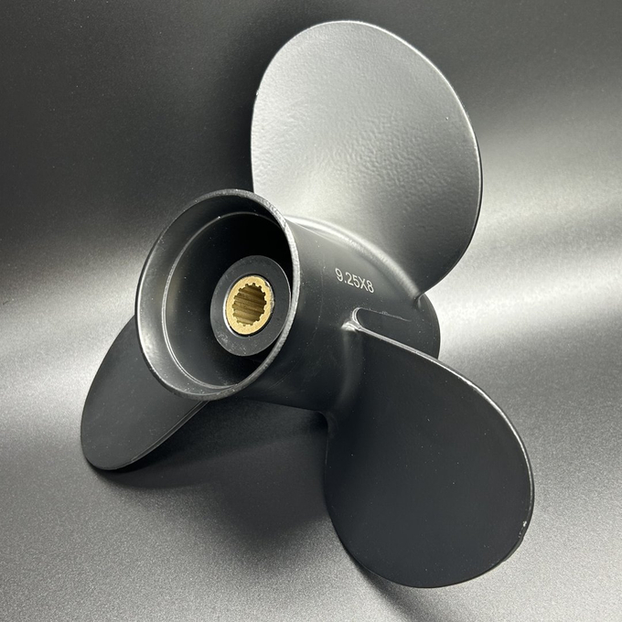 Гребной винт Tohatsu 9.9-18 (3x9.25x8) (3BAB64516-1) (YHS)