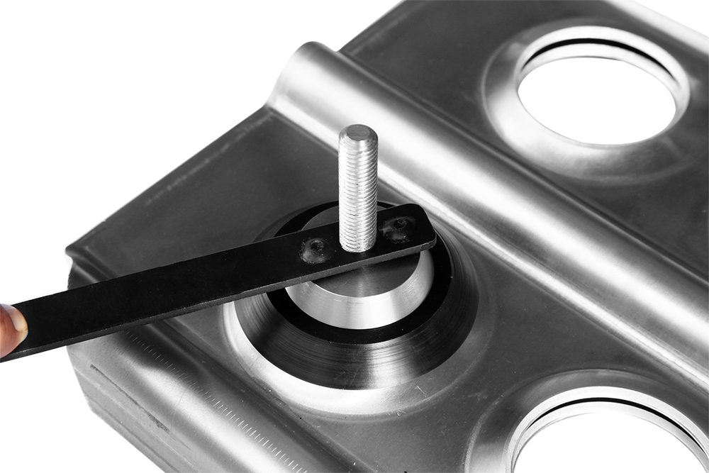 Кронштейны для крепления сэнд-траков РИФ (2 шт.) с ключом