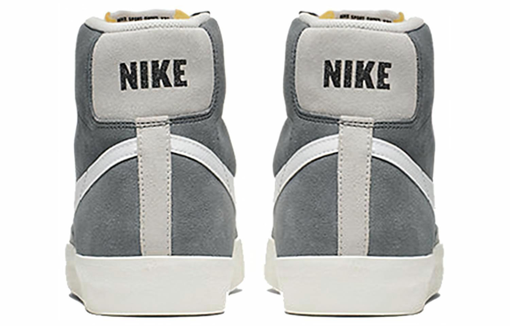 Кроссовки Nike Blazer