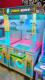 Призовой автомат прищепка "Future space"