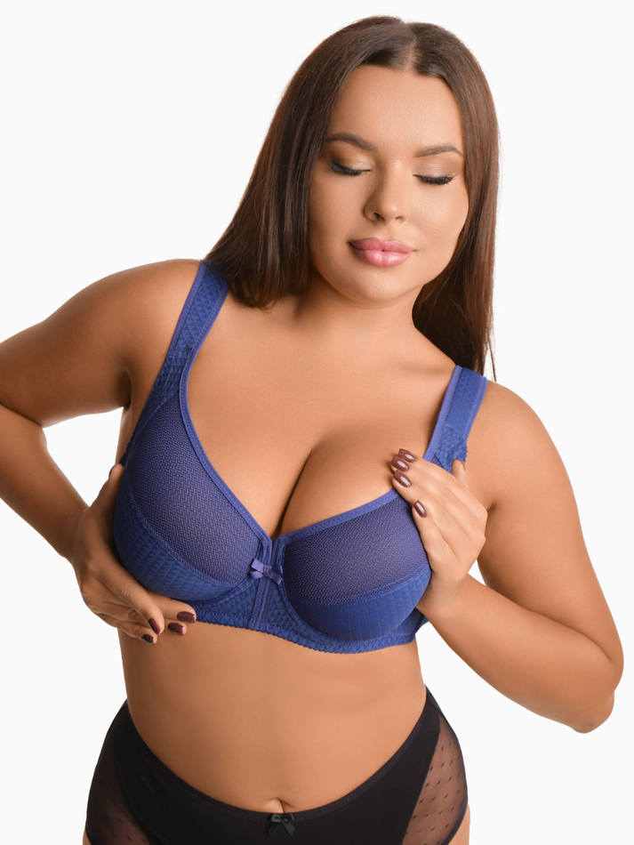 Бюстгальтер OIRO Camilla с мягкими чашками