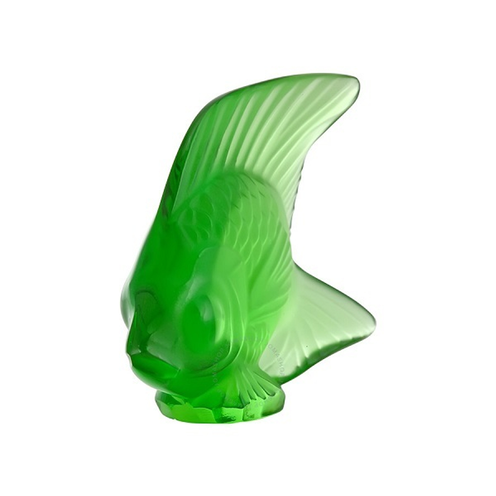 Рыбка ярко-зелёная