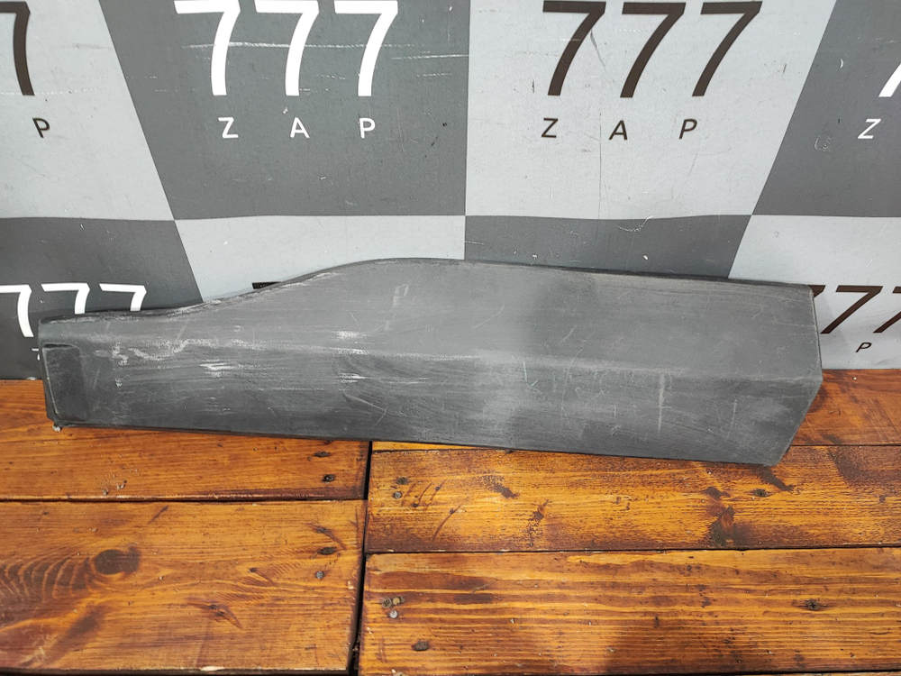 Накладка двери задней правой Toyota RAV4 XA50 18-нв Б/У Оригинал 7507742040