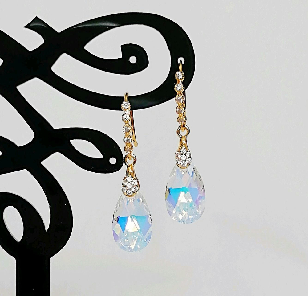 Серьги капли с австрийскими кристаллами на выпускной