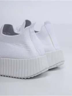 Слипоны на высокой подошве мокасины летние текстильные