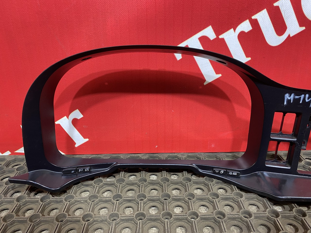 Накладка панели приборов 2017г