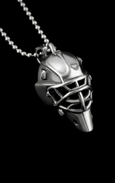 Кулон на цепочке "Хоккейный шлем"