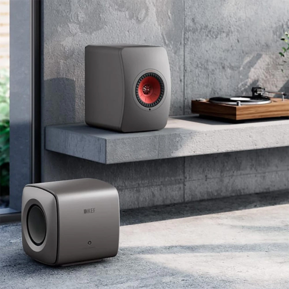 Сабвуфер KEF KC62 Powered SUB