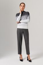 23115 Джемпер женский (серо-молочный)