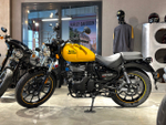 Royal Enfield Meteor 350 Fireball Yellow