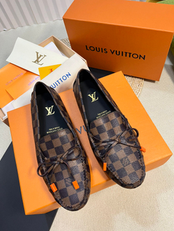 Louis Vuitton Mocassin