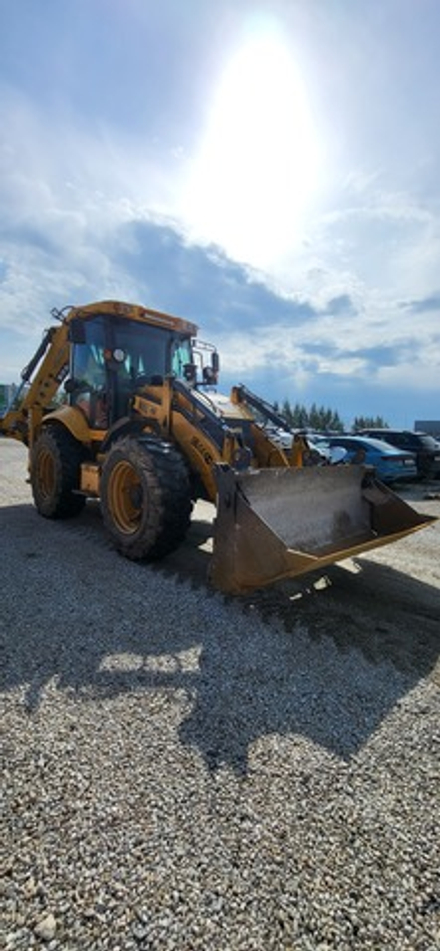 Bull 4SX Экскаватор-погрузчик 4SX-PLUS (Дизельный, 4,6 л, 116 л.с., АТ)