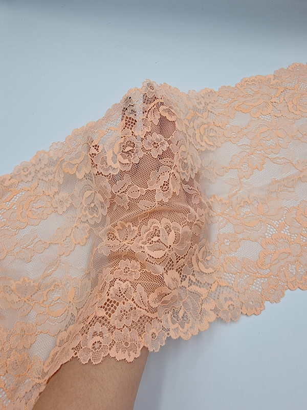 Кружево эластичное оранжевое КС45 (23 см)