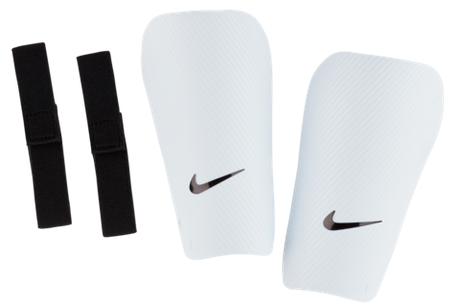 Футбольные щитки Nike Guard-CE Junior