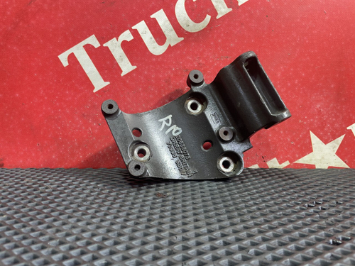 Кронштейн генератора