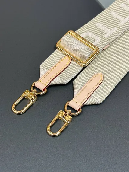 Поясная сумка Louis Vuitton Bumbag Monogram коричневый