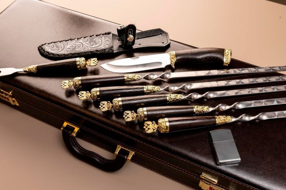 Подарочный набор для пикника в кейсе "Державный"