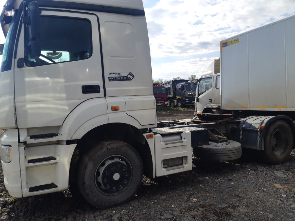КамАЗ 5490 4x2 Седельный тягач 5490-S5 (Дизельный, 12,0 л, 401 л.с., АТ)