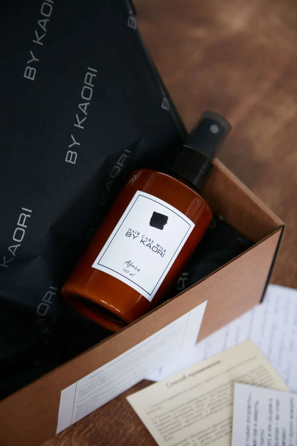 Спрей-термозащита для волос TOBACCO VANILLA