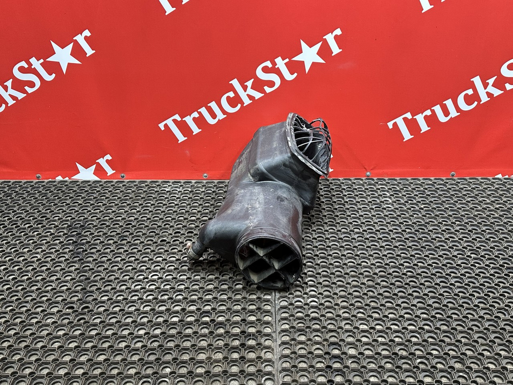 Патрубок воздушного фильтра 2023г