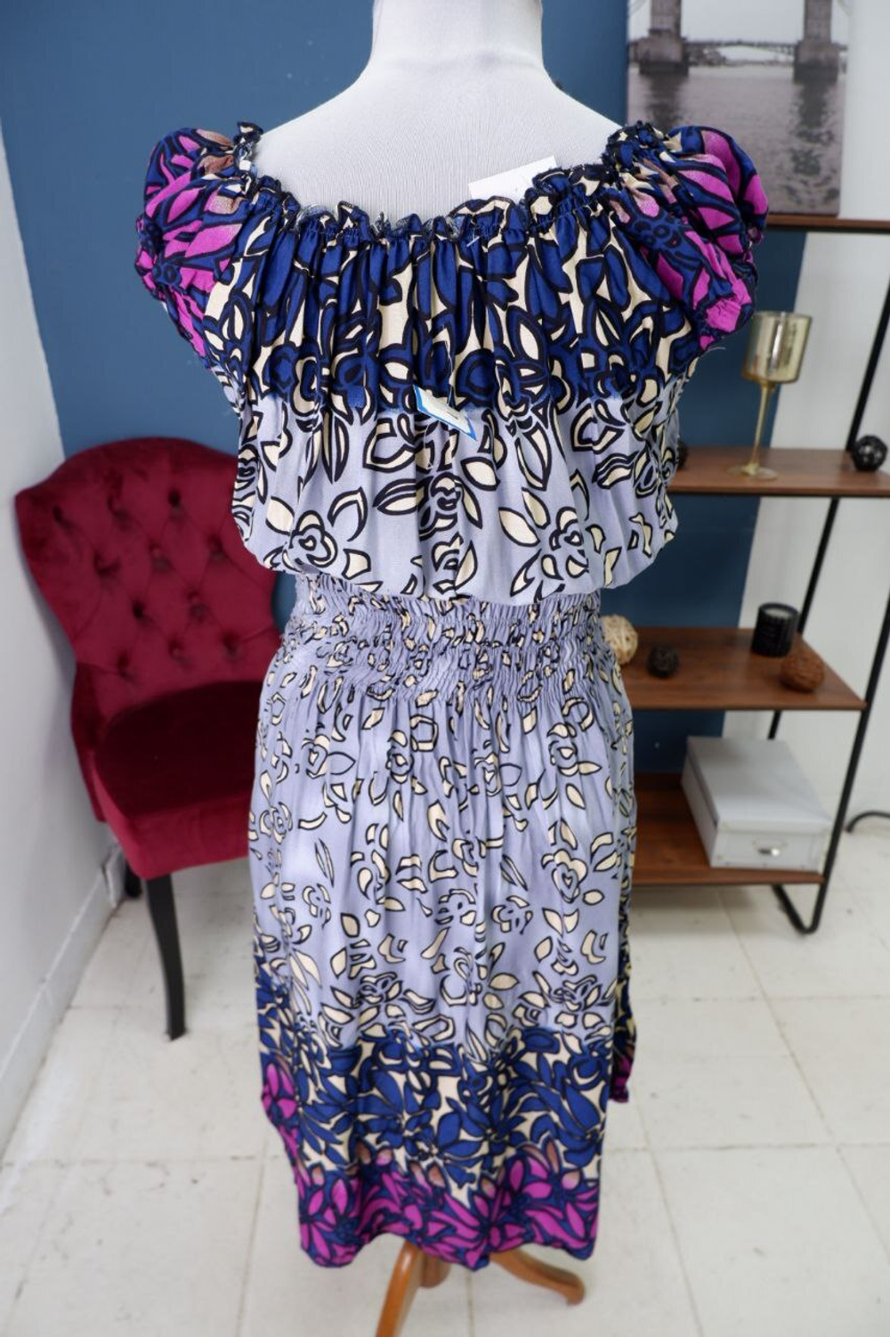 Платье забавное 46 размер, новое