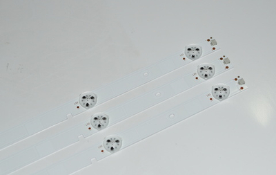 JL.D40081330-003BS-M комплект подсветка матрицы JHD400F-E31, HD400DF-E33 ( 3шт.)