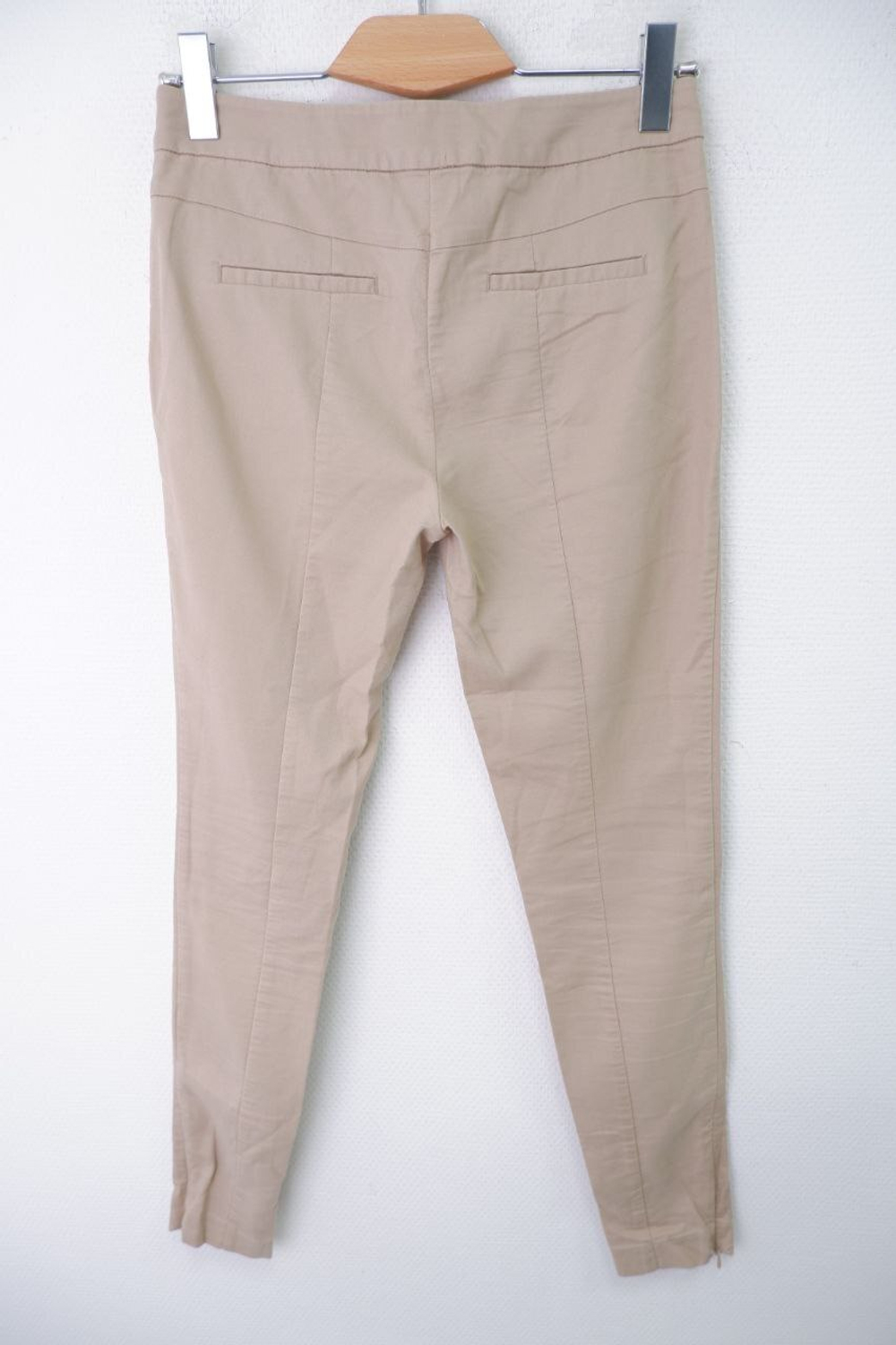 Брюки Concept Club светлые 42 размер