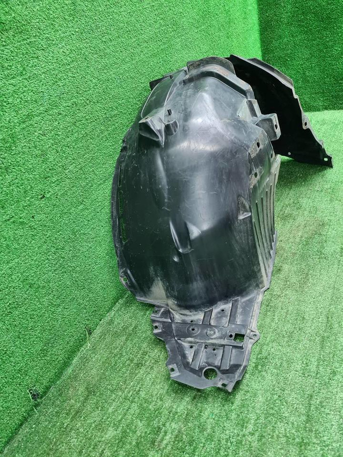Подкрылок передний правый Nissan Qashqai J11 13-19