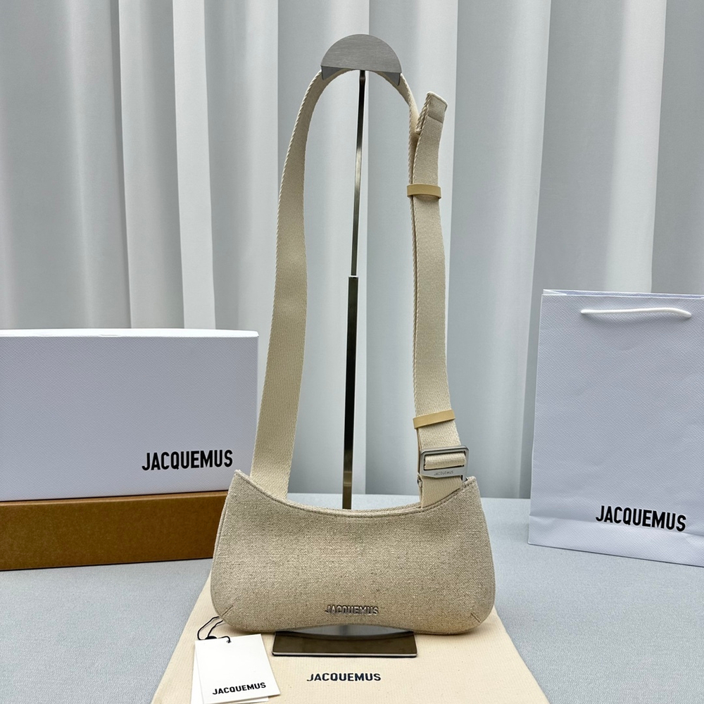 Jacquemus Le Bisou 27 cm