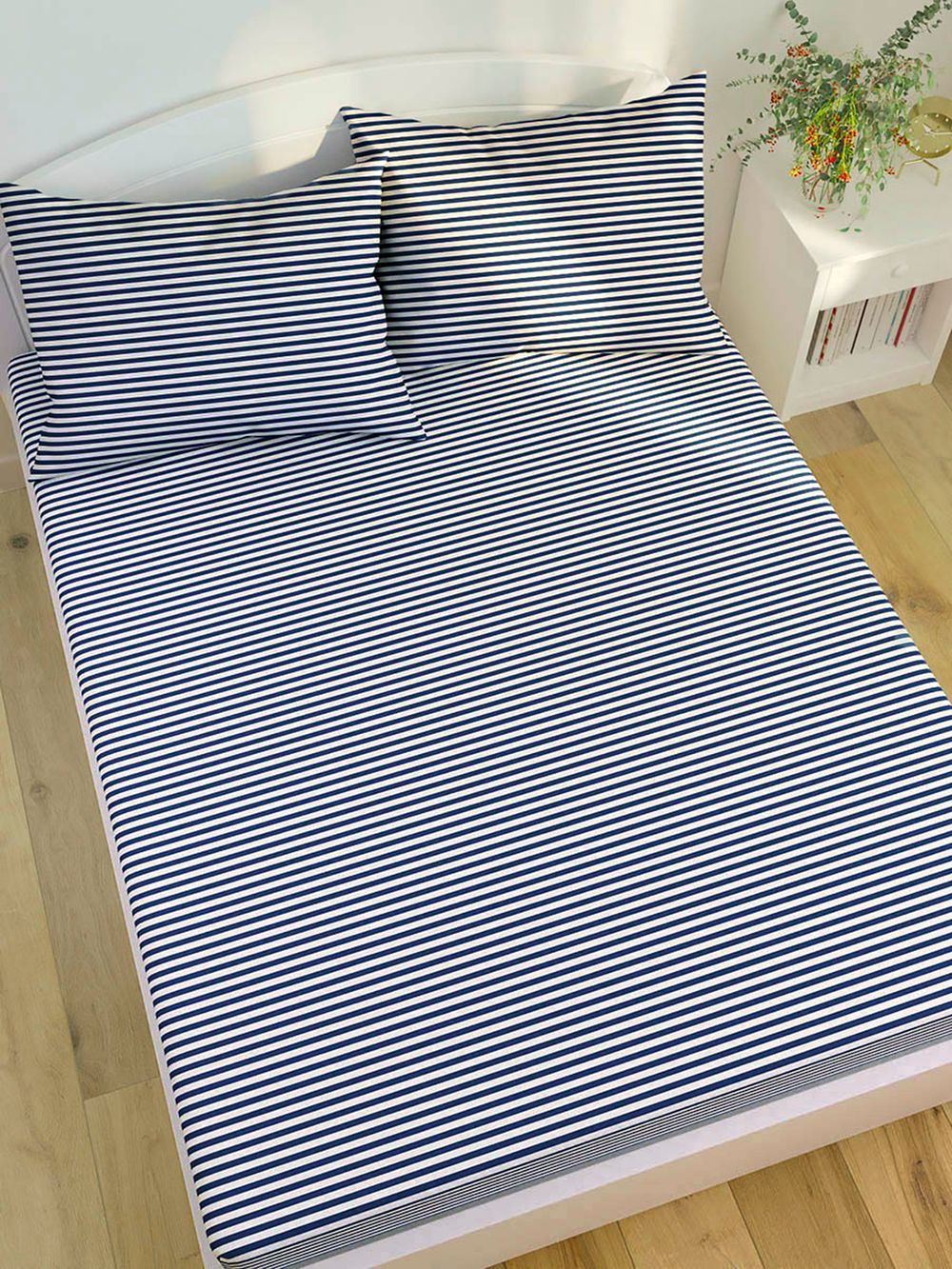 Постельное белье Сказка "WANTED" евро   наволочки 50х70 2шт Простынь на резинке 180х200 см  Пододеяльник 200х215 см