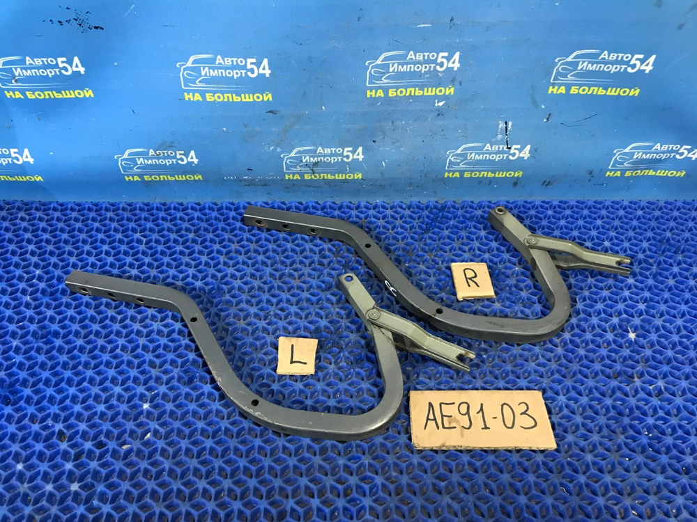 Петля багажника TOYOTA SPRINTER 1990