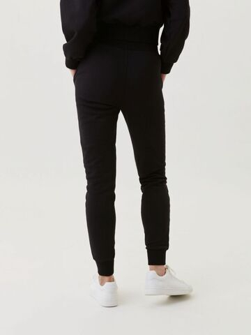 Женские теннисные брюки Björn Borg Sthlm High Waist Sweat Pants - черный