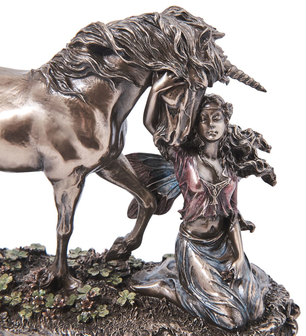 Veronese WS-1322 Статуэтка «Фея с единорогом»