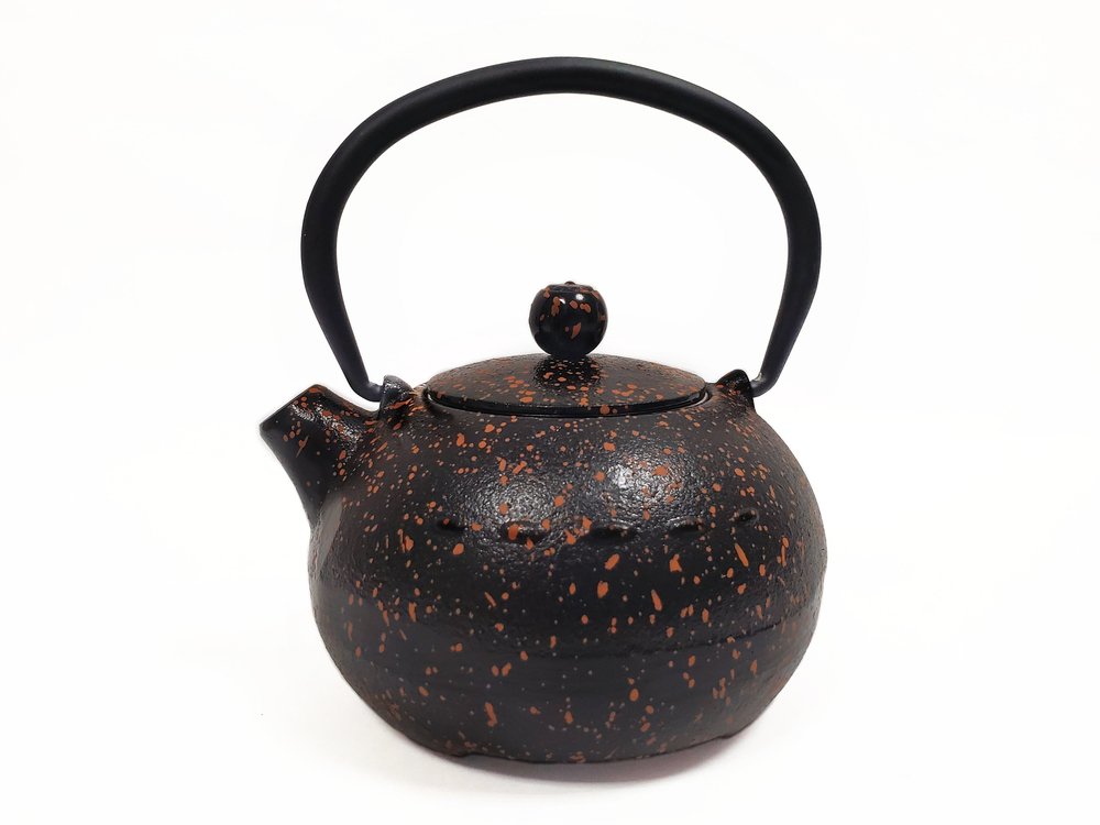 308001.1 Чайник ЮЖНАЯ ЯПОНИЯ "Поросенок" с ситом, 325мл, чугун