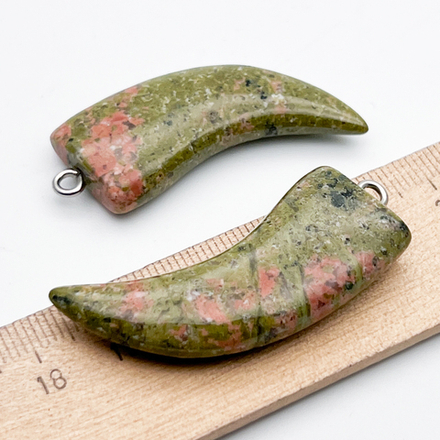 Подвеска Клык, унакит, размер 40*17 мм, цена за 1 шт