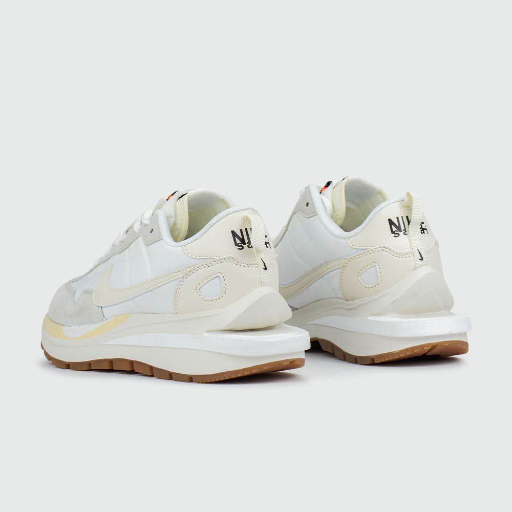 Кроссовки Nike Vapor Waffle x Sacai White / Gum