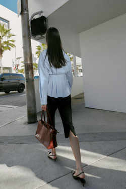 ZARA РУБАШКА ИЗ ПОПЛИНА СО СКЛАДКАМИ, ГОЛУБОЙ