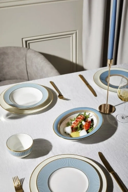 Wedgwood Обеденная тарелка Helia 27,3 см