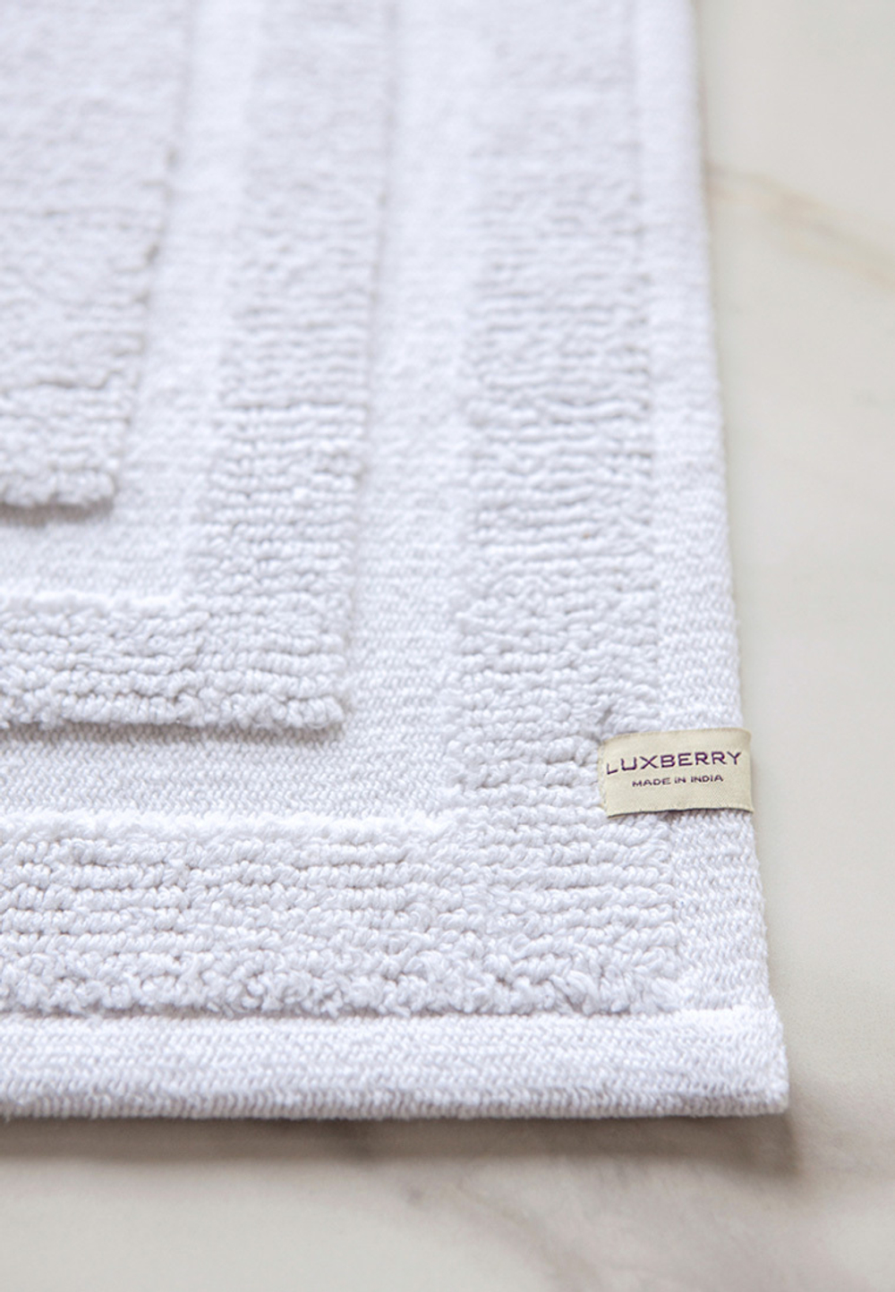 Коврик 65x90 Luxberry Bath1 белый