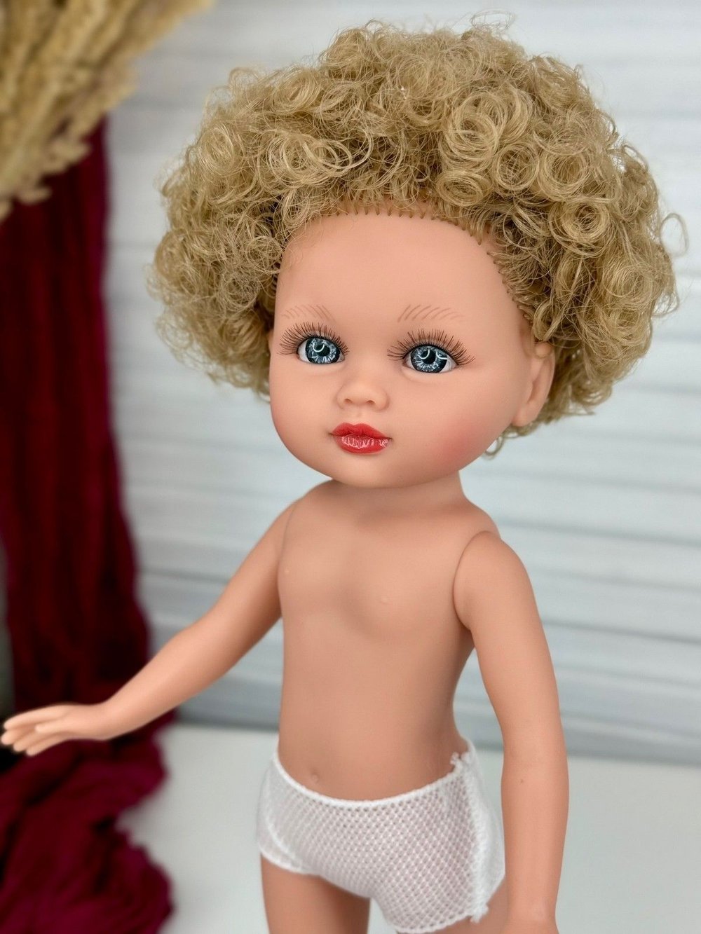 Кукла Manolo Dolls виниловая Sofia 32см без одежды (9200)