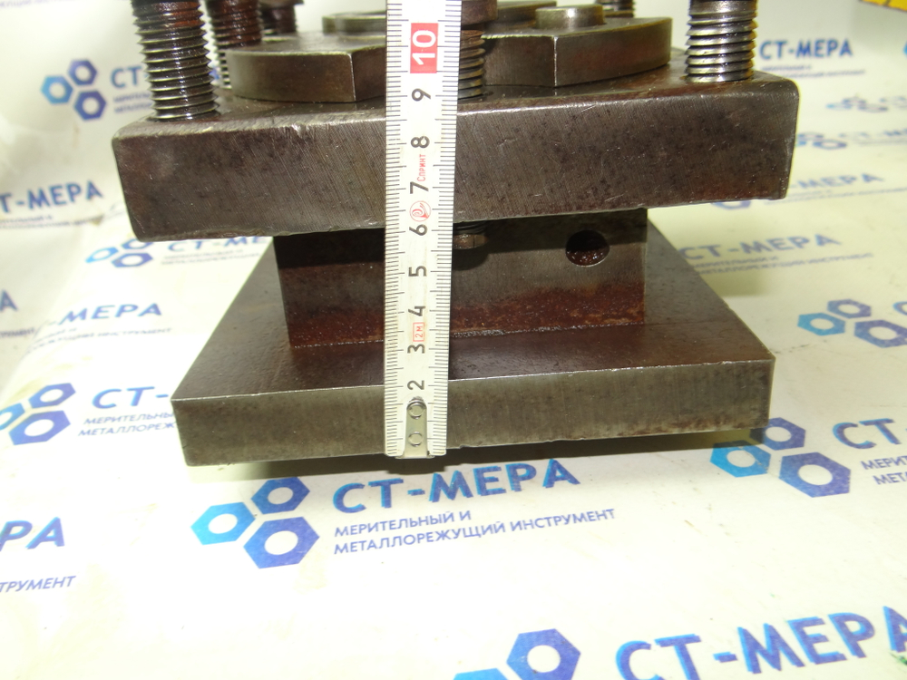 Резцедержатель 150х150х85мм (следы экспл)