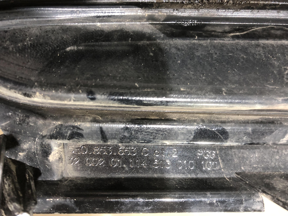 Решетка радиатора Skoda Octavia 3 (A7) 17-20 Б/У Оригинал 5E0853653C