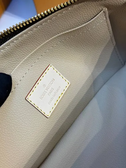 Несессер Louis Vuitton Toiletry Bag 2 Compartments Monogram коричневый